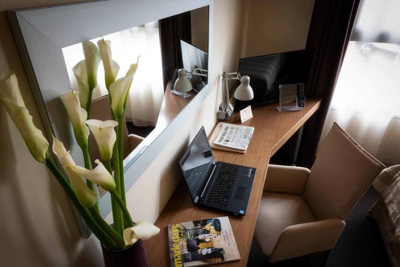 Hc3 Hotel Bologne Extérieur photo